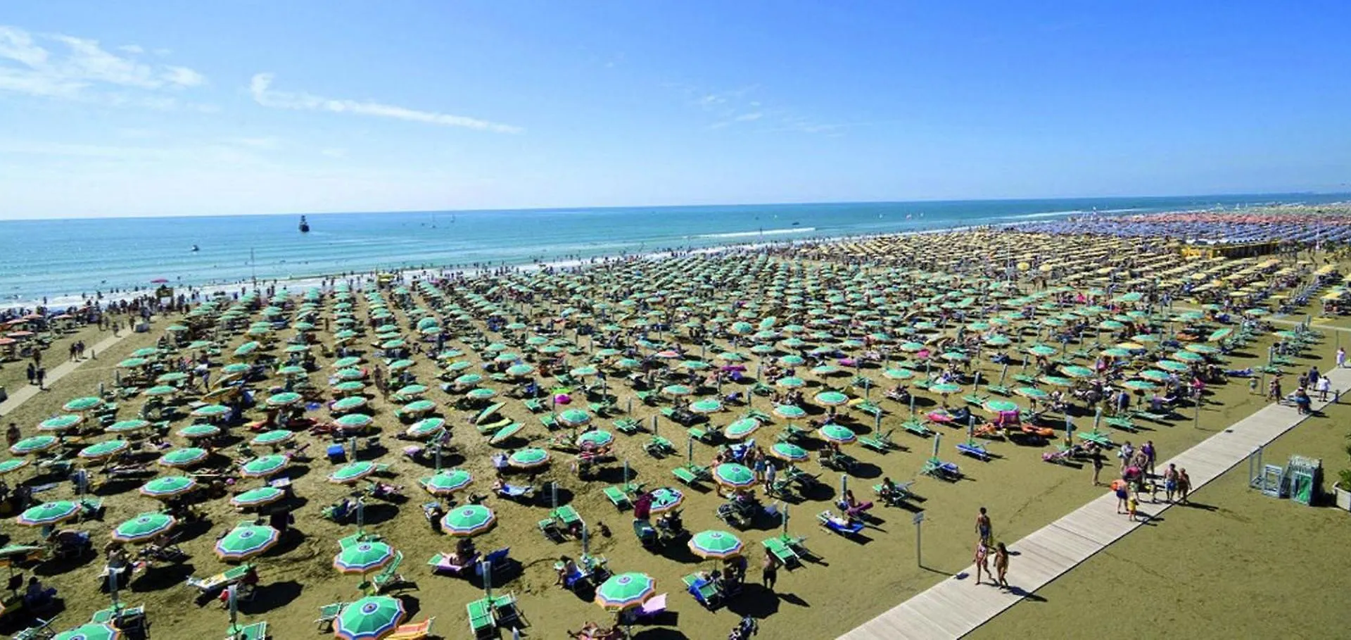 Appartamento Sunny Garden Retreat Near The Sea Bibione 0*,