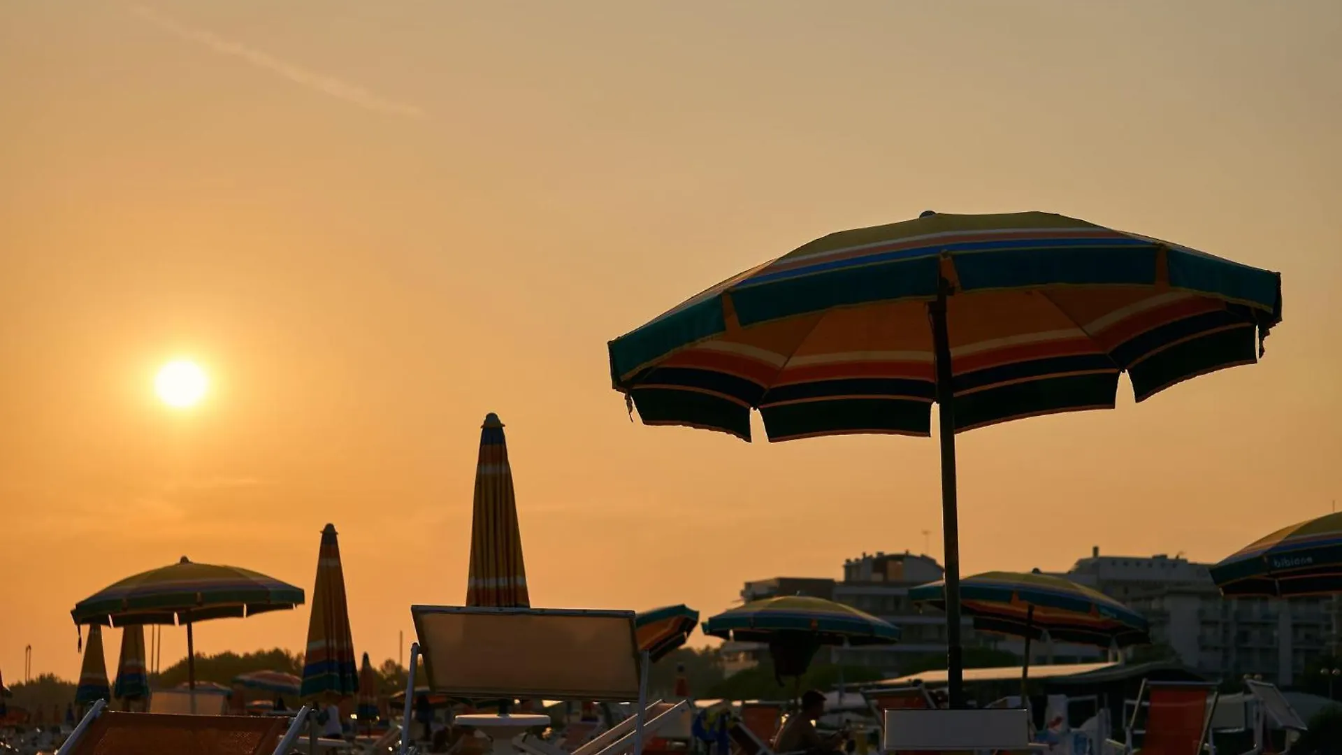 Sunny Garden Retreat Near The Sea Apartment Bibione